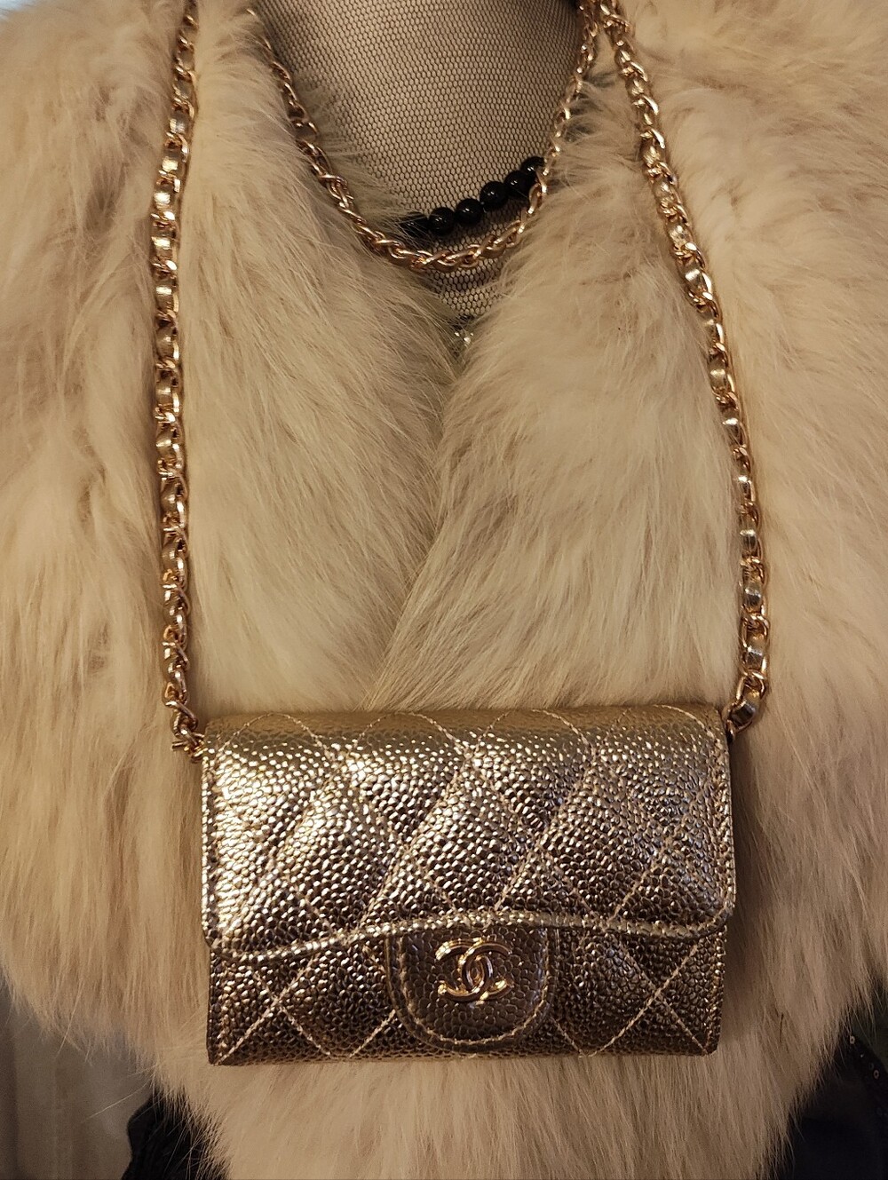 Gold Quilted Mini Crossbody Wallet With Luxury Logo Detail - Picture 2 of 9